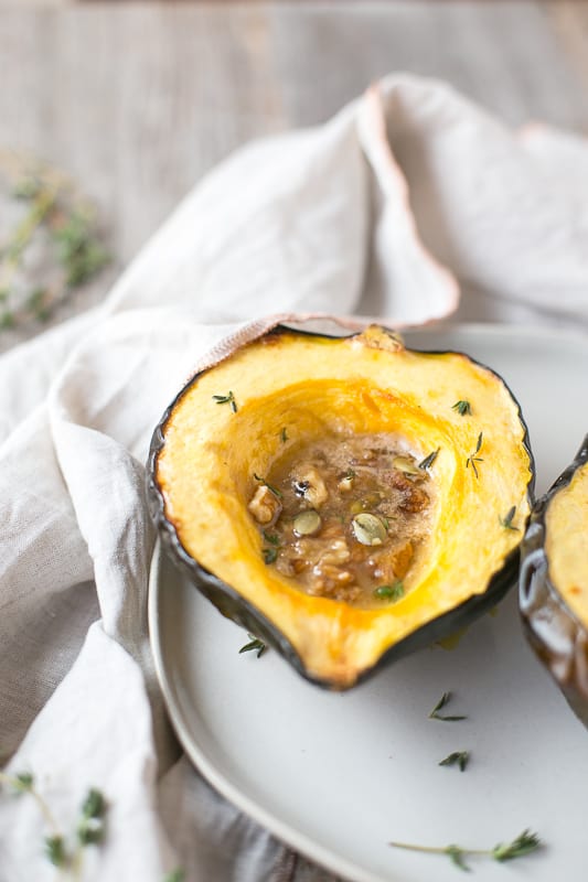 baked acorn squash with maple syrup